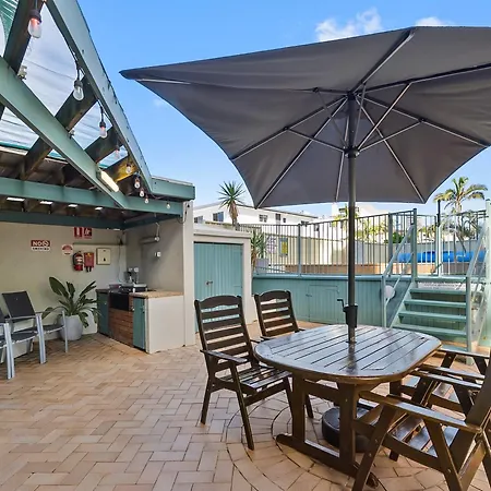 Sunshine Towers Boutique Apartments-3